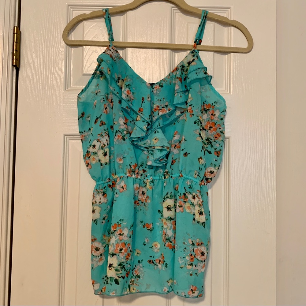 Beautiful Floral Tank!
